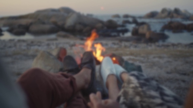 Video Reference: Ecoregion, Sky, Fire, Landscape, Geological phenomenon, Heat, Flame, Bonfire, Event, Travel