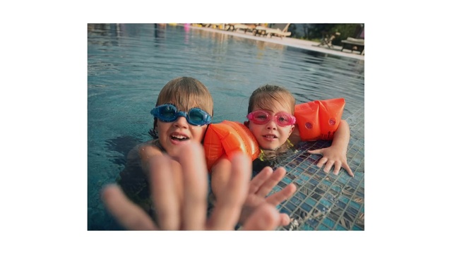 Video Reference: Water, Smile, Vision care, Goggles, People on beach, People in nature, Happy, Eyewear, Gesture, Travel