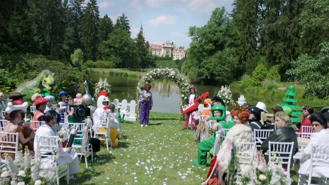 Video Reference: Plant, Cloud, Sky, Water, Green, Tree, Grass, Leisure, Recreation, Event