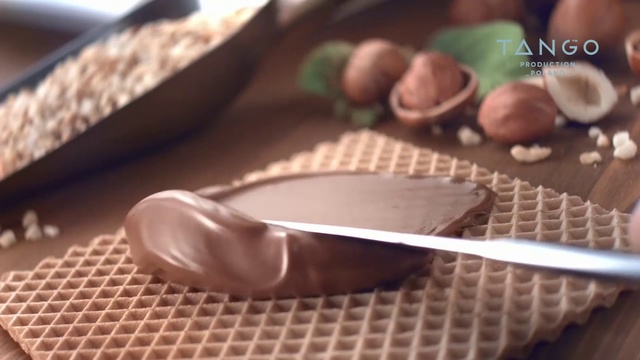 Video Reference: Tableware, Wood, Cutlery, Eyewear, Finger, Feather, Jewellery, Serveware, Kitchen utensil, Tool