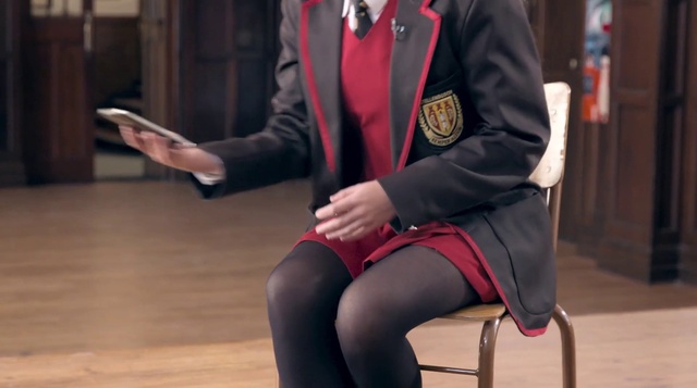 Video Reference: Hat, Leg, Sleeve, Waist, Thigh, Knee, Spandex, Sportswear, Stocking, Sports uniform