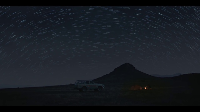 Video Reference: Atmosphere, Sky, Wheel, Car, Atmospheric phenomenon, Horizon, Landscape, Astronomical object, Midnight, Mountain
