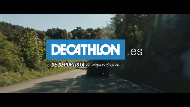 Video Reference: Automotive lighting, Plant, Motor vehicle, Sky, Tree, Asphalt, Font, Road surface, Vehicle, Rectangle