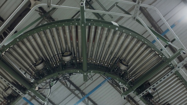 Video Reference: Engineering, Ceiling, City, Metal, Glass, Symmetry, Composite material, Steel, Baluster, Machine