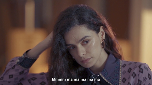 Video Reference: Forehead, Lip, Eyebrow, Eyelash, Flash photography, Gesture, Happy, Black hair, Street fashion, Smile