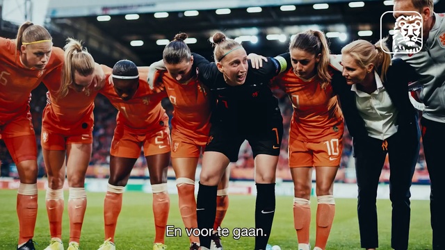 Video Reference: Shorts, Sports uniform, Player, Thigh, Gesture, Ball game, Sportswear, Grass, Sock, Sports