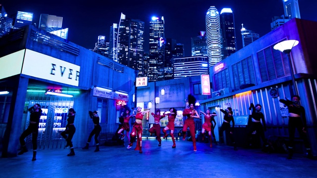 Video Reference: Building, Skyscraper, Blue, Purple, Entertainment, Architecture, Leisure, Performing arts, Magenta, Stage