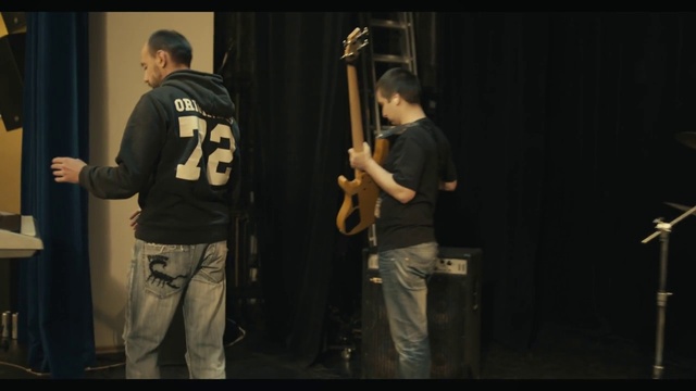 Video Reference: Jeans, Musical instrument, Guitar, Guitar accessory, Flash photography, Band plays, Plucked string instruments, String instrument, Music, Musical instrument accessory