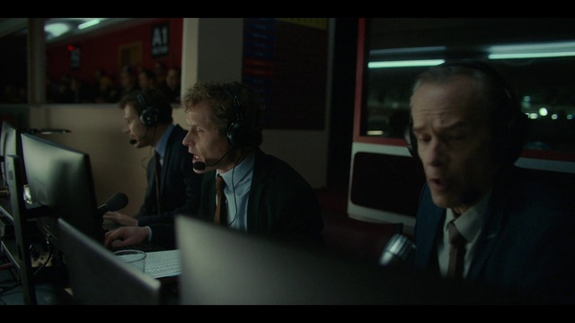 Video Reference: Computer, Coat, Personal computer, Laptop, Tie, Suit, White-collar worker, Event, Fun, Multimedia