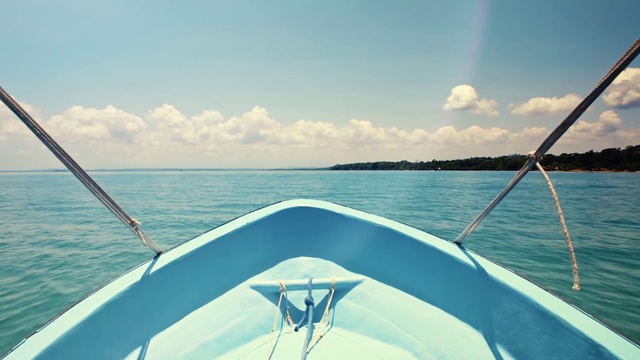 Video Reference: Water, Boat, Sky, Cloud, Watercraft, Vehicle, Naval architecture, Azure, Leisure, Recreation