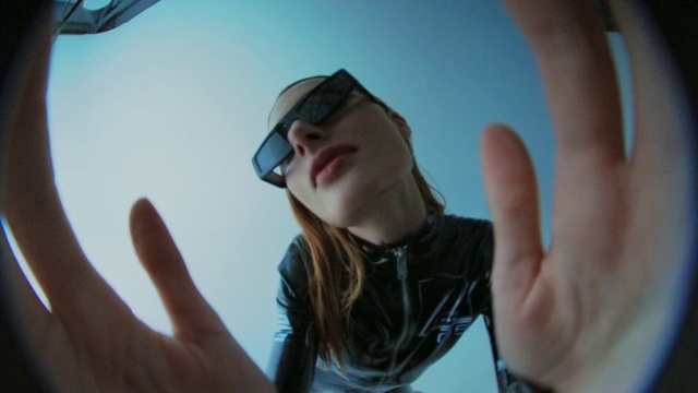 Video Reference: Glasses, Hand, Arm, Vision care, Sky, Shoulder, Flash photography, Neck, Goggles, Happy