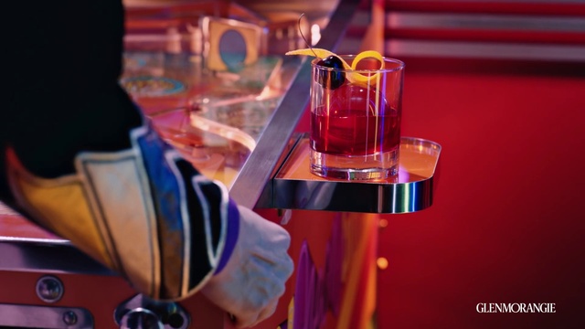 Video Reference: Drinkware, Tableware, Purple, Barware, Drink, Stemware, Automotive lighting, Alcoholic beverage, Magenta, Apéritif