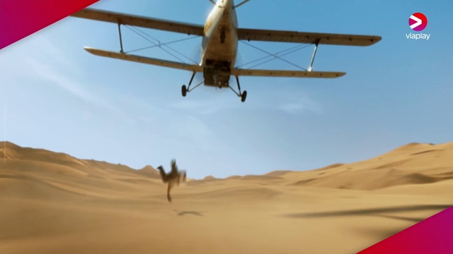 Video Reference: Wheel, Sky, Tire, Aircraft, Monoplane, Airplane, Vehicle, Propeller, Propeller, Aerospace manufacturer