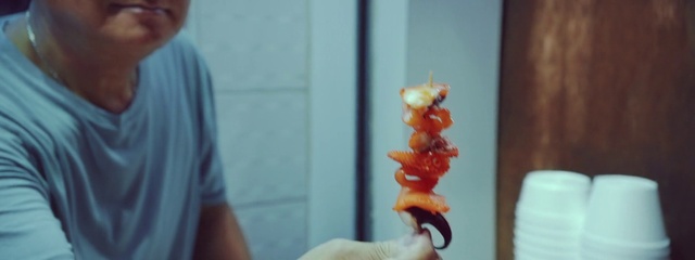 Video Reference: Food, Plant, Gesture, Toy, Recipe, Petal, Cuisine, Thumb, Flower, Nail