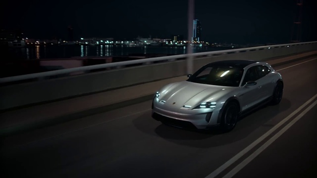 Video Reference: Automotive parking light, Vehicle, Car, Automotive lighting, Tire, Hood, Automotive design, Wheel, Motor vehicle, Rolling