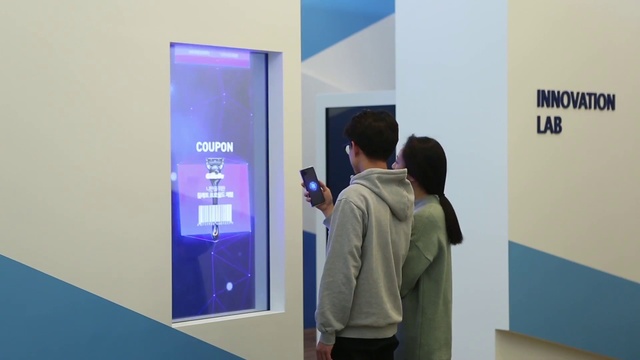 Video Reference: World, Gadget, Electronic device, Event, Communication Device, Display device, Multimedia, Machine, Electric blue, Presentation