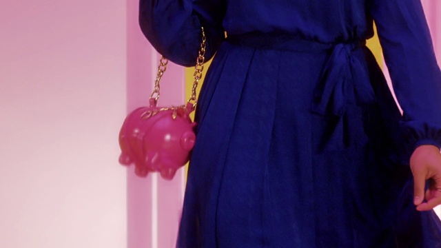 Video Reference: Purple, Plant, Sleeve, Textile, Petal, Violet, Pink, Magenta, Body jewelry, Electric blue