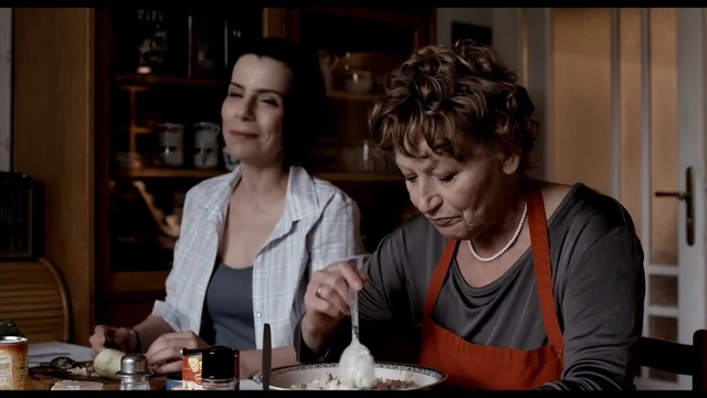 Video Reference: Tableware, Human, Drinkware, Shelf, Table, Serveware, Event, Drink, Conversation, Glass