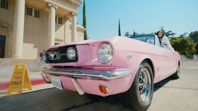 Video Reference: Wheel, Tire, Vehicle, Car, Automotive lighting, Hood, Sky, Motor vehicle, Automotive design, Vehicle registration plate