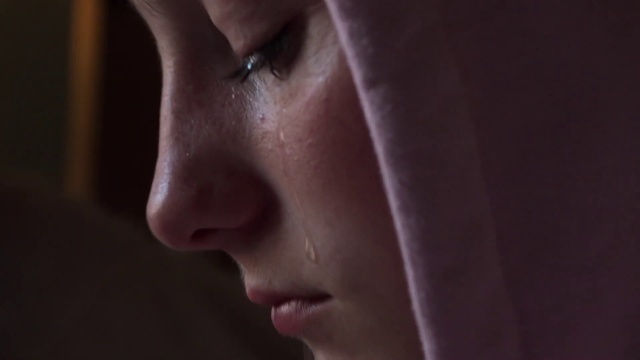 Video Reference: Nose, Cheek, Lip, Eyelash, Flash photography, Jaw, Ear, Gesture, Darkness, No expression