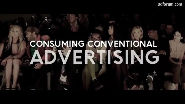 Video Reference: Sharing, Font, Flash photography, Event, Entertainment, Crowd, Darkness, Fashion design, Midnight, Fun