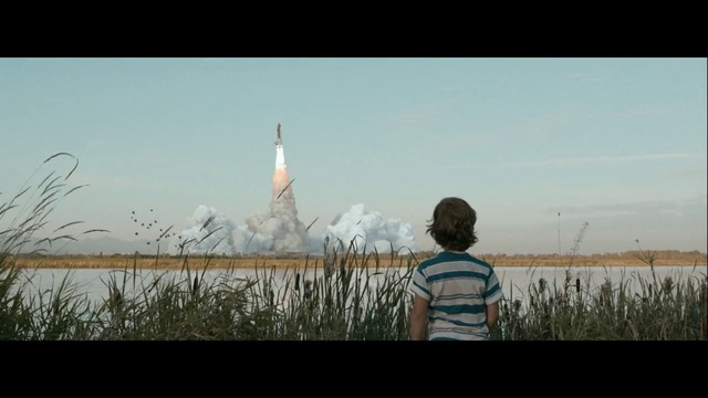 Video Reference: Water, Sky, Water resources, Plant, People in nature, Gesture, Natural landscape, Travel, Happy, Grass family