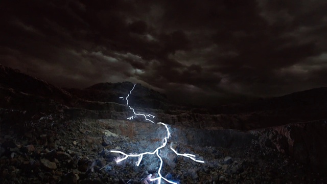 Video Reference: Cloud, Lightning, Atmosphere, Sky, Thunder, Water, Thunderstorm, Electricity, Cumulus, Natural landscape