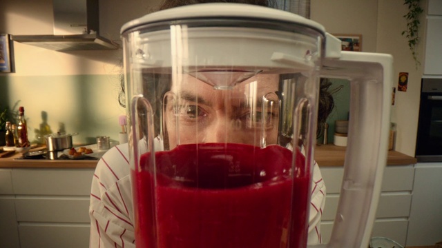 Video Reference: Kitchen appliance, Drinkware, Home appliance, Tableware, Small appliance, Drink, Glass, Food processor, Room, Kitchen