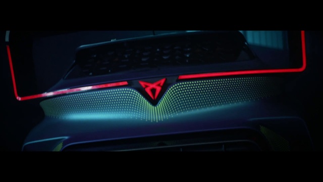 Video Reference: Grille, Automotive lighting, Hood, Automotive design, Car, Vehicle, Bumper, Vehicle door, Automotive exterior, Personal luxury car