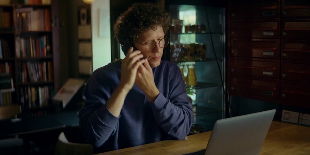 Video Reference: Glasses, Computer, Vision care, Furniture, Laptop, Table, Personal computer, Shelf, Bookcase, Chair