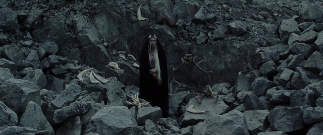 Video Reference: Bedrock, Wood, Geological phenomenon, Formation, Outcrop, Geology, Rock, Soil, Intrusion, Fault