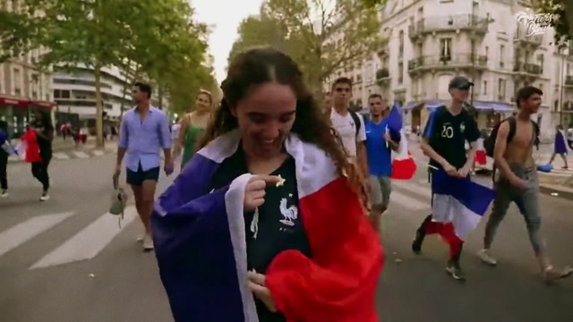 Video Reference: Shorts, Leisure, Tree, Recreation, Event, Fun, Crowd, Road, Walking, Pedestrian