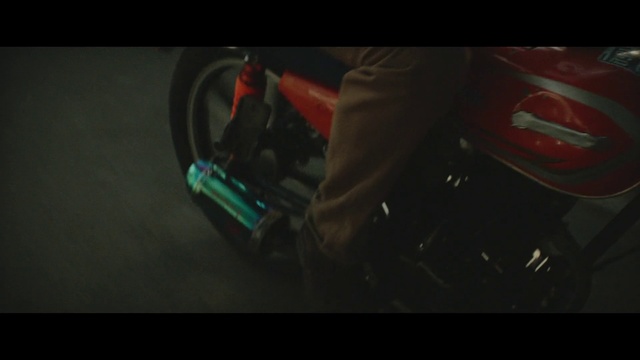 Video Reference: Automotive lighting, Automotive tire, Hood, Wheel, Tire, Automotive design, Bicycle tire, Bumper, Vehicle, Automotive exterior