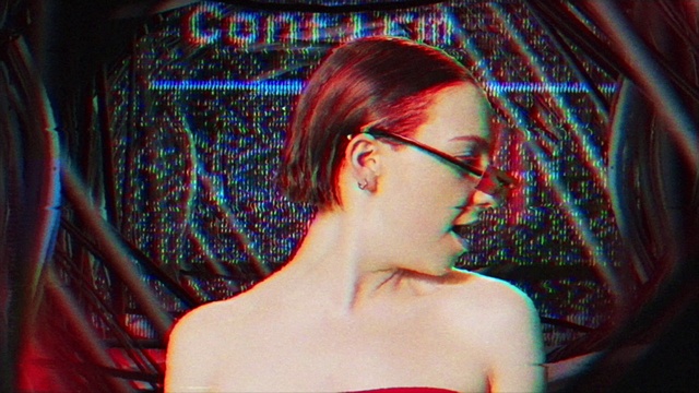 Video Reference: Lip, Mouth, Vision care, Eyelash, Flash photography, Eyewear, Cool, Black hair, Magenta, Red hair