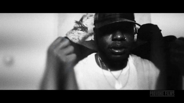 Video Reference: Mouth, Vision care, Eyewear, Flash photography, Jaw, Neck, Sleeve, Beard, Gesture, Style