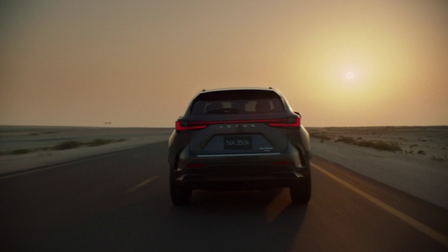 Video Reference: Sky, Automotive tail & brake light, Vehicle, Automotive lighting, Car, Tire, Automotive tire, Vehicle registration plate, Automotive design, Rolling