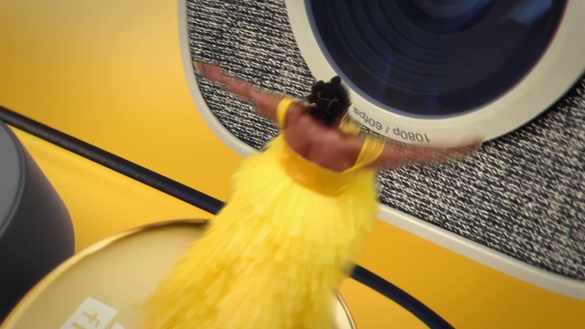 Video Reference: Light, Microphone, Automotive tire, Yellow, Audio equipment, Hood, Automotive wheel system, Motor vehicle, Cameras & optics, Publication