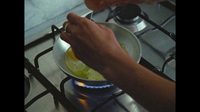 Video Reference: Food, Kitchen appliance, Kitchen utensil, Cookware and bakeware, Recipe, Ingredient, Gas stove, Kitchen, Kitchen stove, Cooking