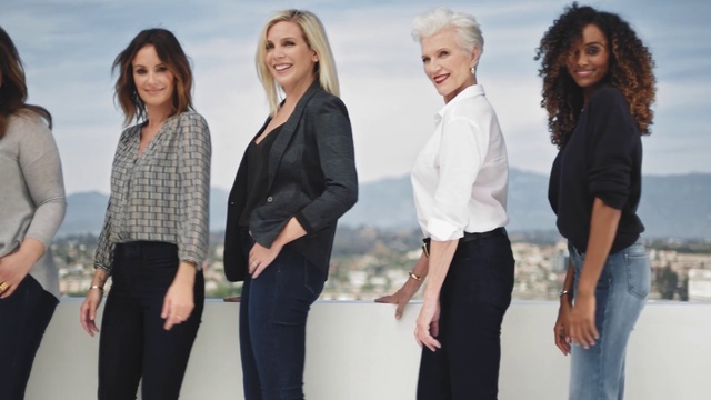 Video Reference: Smile, Trousers, Sky, Cloud, Black, Human, Fashion, Sleeve, Standing, Happy