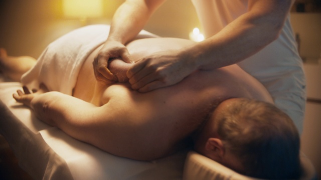 Video Reference: Joint, Muscle, Leg, Comfort, Gesture, Elbow, Finger, Spa, Chest, Thigh