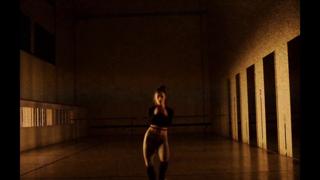 Video Reference: Flash photography, Standing, Swimwear, Thigh, Performing arts, Brassiere, Entertainment, Human leg, Event, Flooring