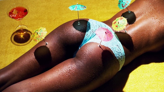 Video Reference: Joint, Hand, Shoe, Leg, Thigh, Nail polish, Body jewelry, Pink, Finger, Nail