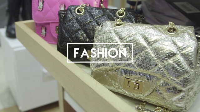 Video Reference: Tank, Combat vehicle, Motor vehicle, Font, Sleeve, Bag, Metal, Military camouflage, Art, Fashion accessory