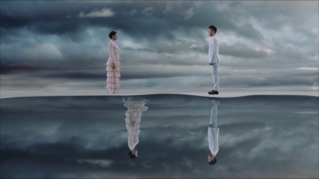 Video Reference: Cloud, Water, Sky, Liquid, Fluid, Grey, Body of water, Art, Flash photography, Calm