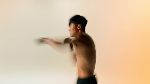 Video Reference: Hand, Human body, Flash photography, Sleeve, Gesture, Elbow, Waist, Stomach, Chest, Trunk