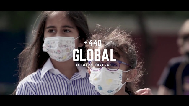 Video Reference: Nose, Cheek, Lip, Eyebrow, Eye, Eyelash, Mouth, Jaw, Ear, Flash photography