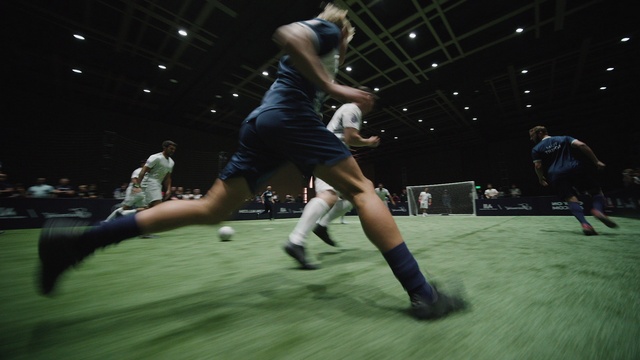 Video Reference: Shorts, Basketball moves, Sports uniform, Player, Sports equipment, Thigh, Contact sport, Ball game, Competition event, Team sport