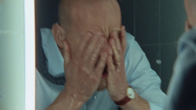 Video Reference: Nose, Watch, Hand, Mouth, Jaw, Ear, Gesture, Thumb, Finger, Wrinkle
