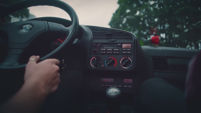 Video Reference: Car, Speedometer, Vehicle, Automotive lighting, Sky, Automotive design, Steering wheel, Gauge, Motor vehicle, Trip computer