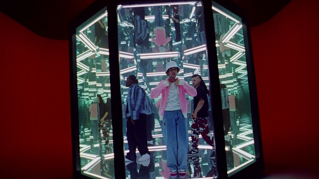 Video Reference: Fixture, World, Textile, Pink, Leisure, Fun, Facade, Magenta, Display case, Retail